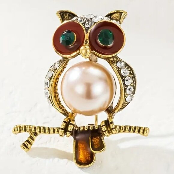 Owl Brooch Pearl Enamel Rhinestone Pin Gold Bird Gems Big Eyes Trendy Glam Retro - Picture 2 of 5